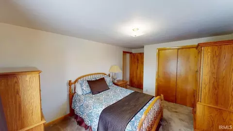 Bedroom - 1633 E 3rd Ave, Jasper, IN 47546 photo 3 of 6