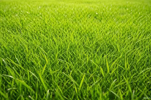 712 S Nebraska St, Marion, IN 46953