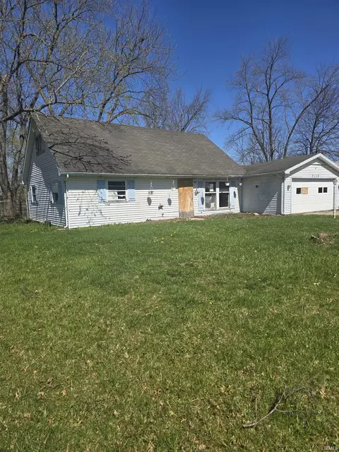 5115 Woodway Dr, Fort Wayne, IN 46835