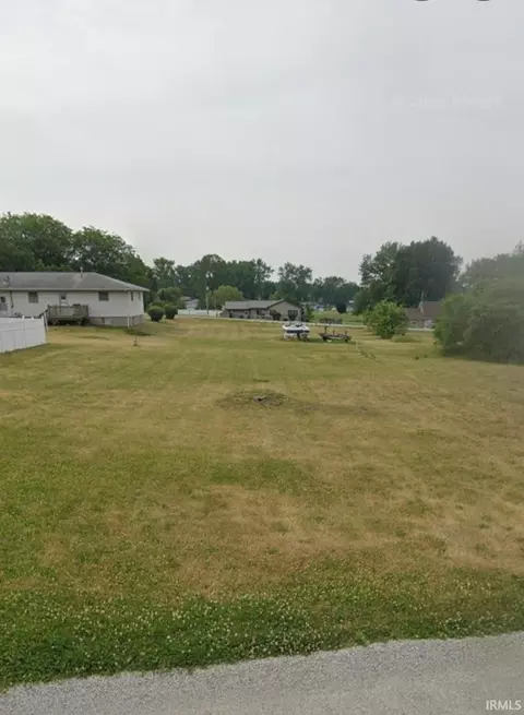 9270 E Wizard Of Oz Way, Cromwell, IN 46732