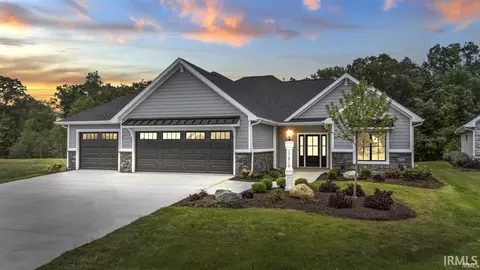 17810 Tullymore Ln, Leo, IN 46765