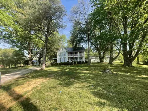 4062 W Eureka Rd, Rockport, IN 47635