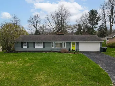 1830 Denslow Dr, South Bend, IN 46614