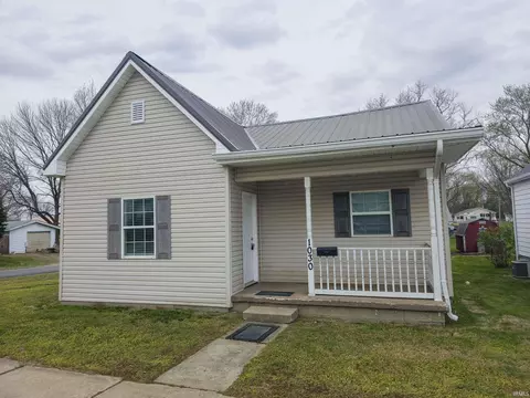 1030 W 6th St, Mount Carmel, IL 62863