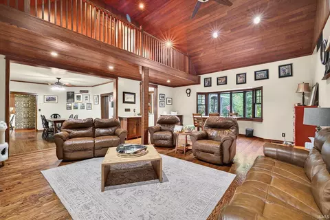 4155 S Walnut Street Pike Pike, Bloomington, IN 47401