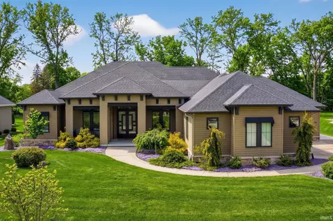 50861 Brownstone Dr, Granger, IN 46530