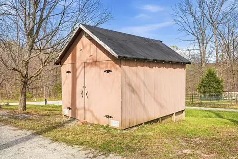 10030 E Dobson Rd, Bloomfield, IN 47424 photo 30