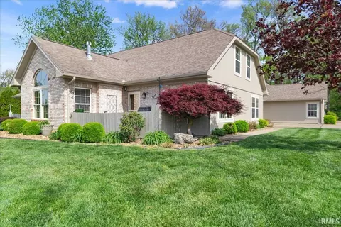 8004 River Park Way, Evansville, IN 47715