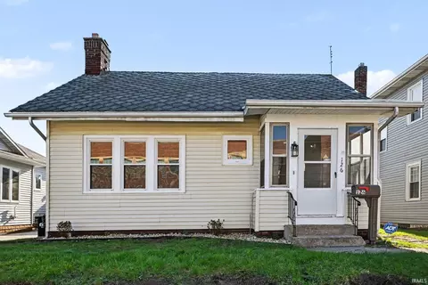 126 Gernhart Ave, Mishawaka, IN 46544