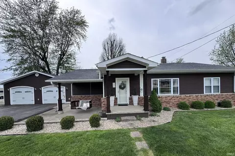 100 Elm St, Cannelburg, IN 47519