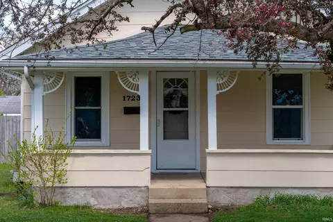 Exterior - 1723 E Calvert St, South Bend, IN 46613 photo 2 of 5