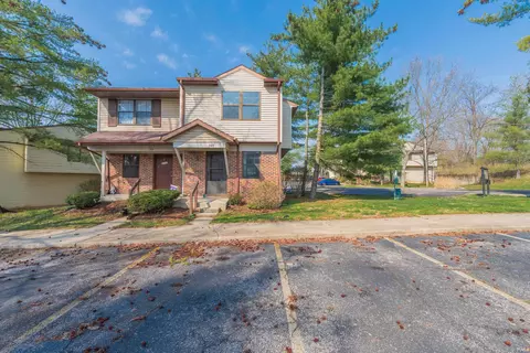 586 E Graham Pl, Bloomington, IN 47401