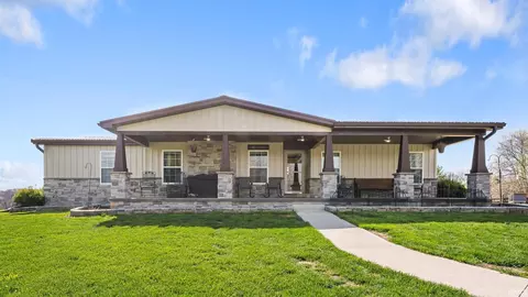 11462 E Miller Ln, Springville, IN 47462
