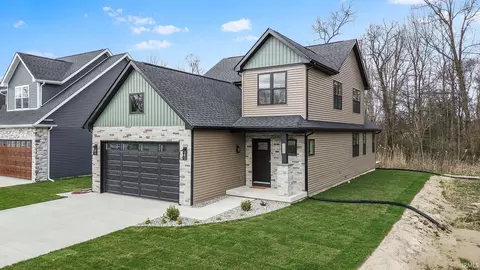 4205 S North Shore Dr, Knox, IN 46534