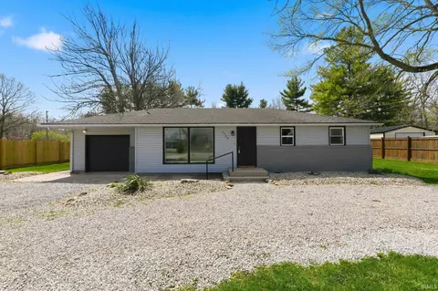 7732 Hosler Rd, Leo, IN 46765