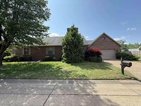213 Thompson Ave, Evansville, IN 47715