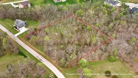 8414 S Anne Ave, Bloomington, IN 47401