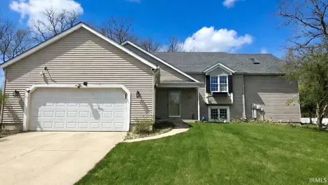 2313 Pine Creek Ct, South Bend, IN 46628