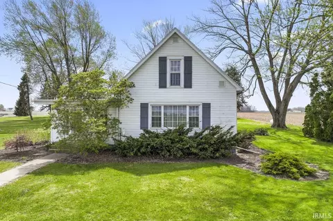 3268 E State Road 18, Flora, IN 46929