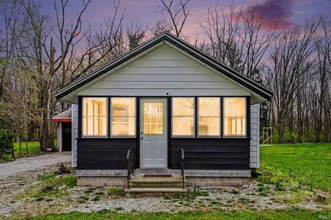 3110 Burr Oak Ave, Elkhart, IN 46517