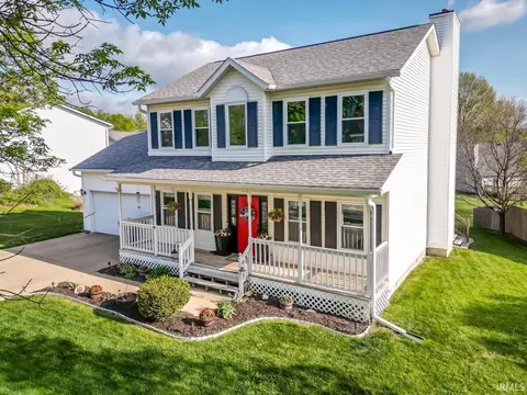 1112 W Rosewood Dr, Bloomington, IN 47404