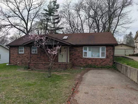 54213 Terrace Ln, South Bend, IN 46635