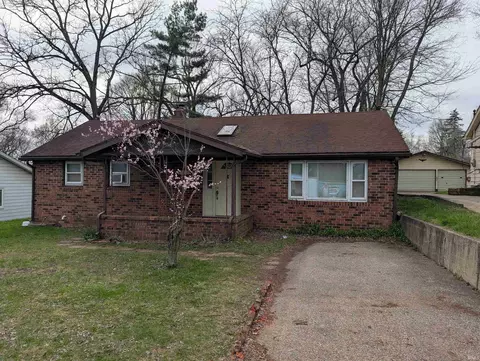 54213 Terrace Ln, South Bend, IN 46635