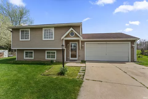 507 Buffalo Ct, Nappanee, IN 46550