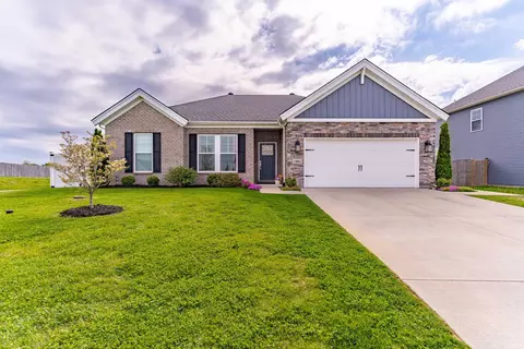 13041 Halle Dr, Evansville, IN 47725