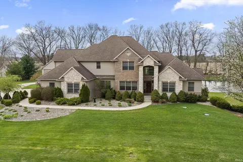 53785 Blue Lake Dr, Elkhart, IN 46514