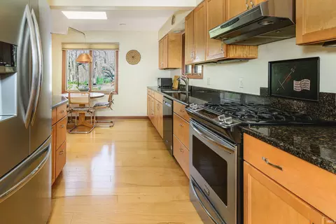 Kitchen - 2622 E Spicewood Ct, Bloomington, IN 47401 photo 3 of 4