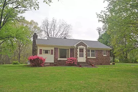 11707 Diamond Island Rd, Wadesville, IN 47638