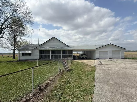 8141 N Sr 67, Edwardsport, IN 47528