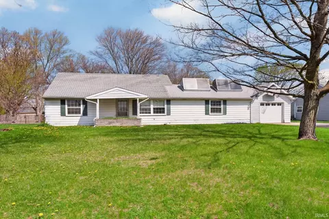 7721 Diane Dr, Fort Wayne, IN 46835