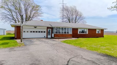 8195 S 300 W Rd, Wabash, IN 46992