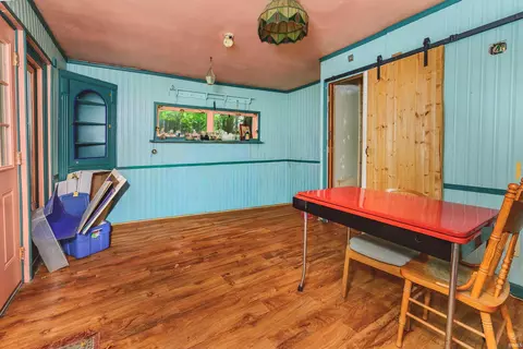 Dining - 830 W 7th St, Bloomington, IN 47404 photo 1 of 2