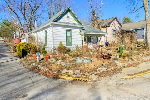 Exterior - 830 W 7th St, Bloomington, IN 47404 photo 14 of 15