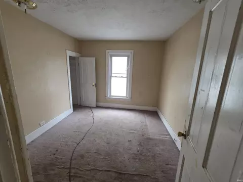 Bedroom - 320 E Fox St, South Bend, IN 46613 photo 2 of 3