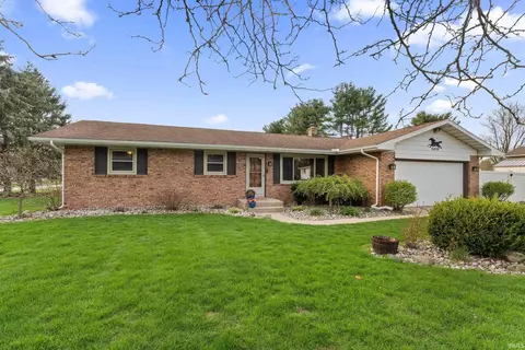 51939 Cheryl Dr, Granger, IN 46530