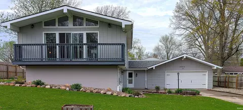 2707 Otsego Dr, Fort Wayne, IN 46825