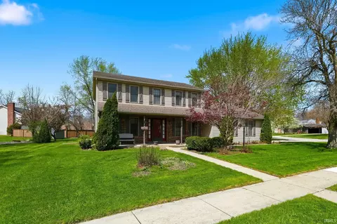 5723 Oak Fall Rd, Fort Wayne, IN 46845