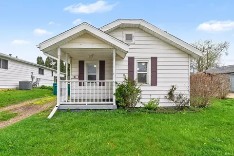 206 Helen Ave, Mishawaka, IN 46544