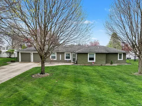 1201 Greenleaf Blvd, Elkhart, IN 46514