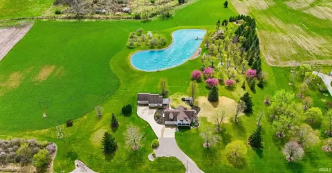 6862 County Road 40 Rd, Butler, IN 46721