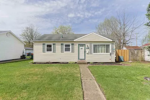 915 S Dale Ave, Mishawaka, IN 46544