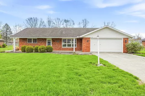 300 N Bayberry Ln, Muncie, IN 47304