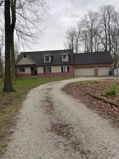 8688 W 200 S Rd, Russiaville, IN 46979