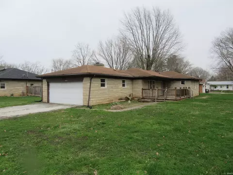 1616 W Lakeview Dr, Marion, IN 46953