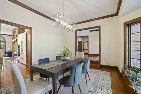 Dining - 3712 E Devonshire Ln, Bloomington, IN 47408 photo 2 of 2