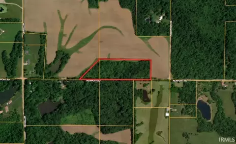 9561 Newport Rd, Bowling Green, IN 47833